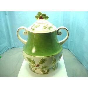 Discontinued Vintage Noritake Holly and Berry Cookie Jar